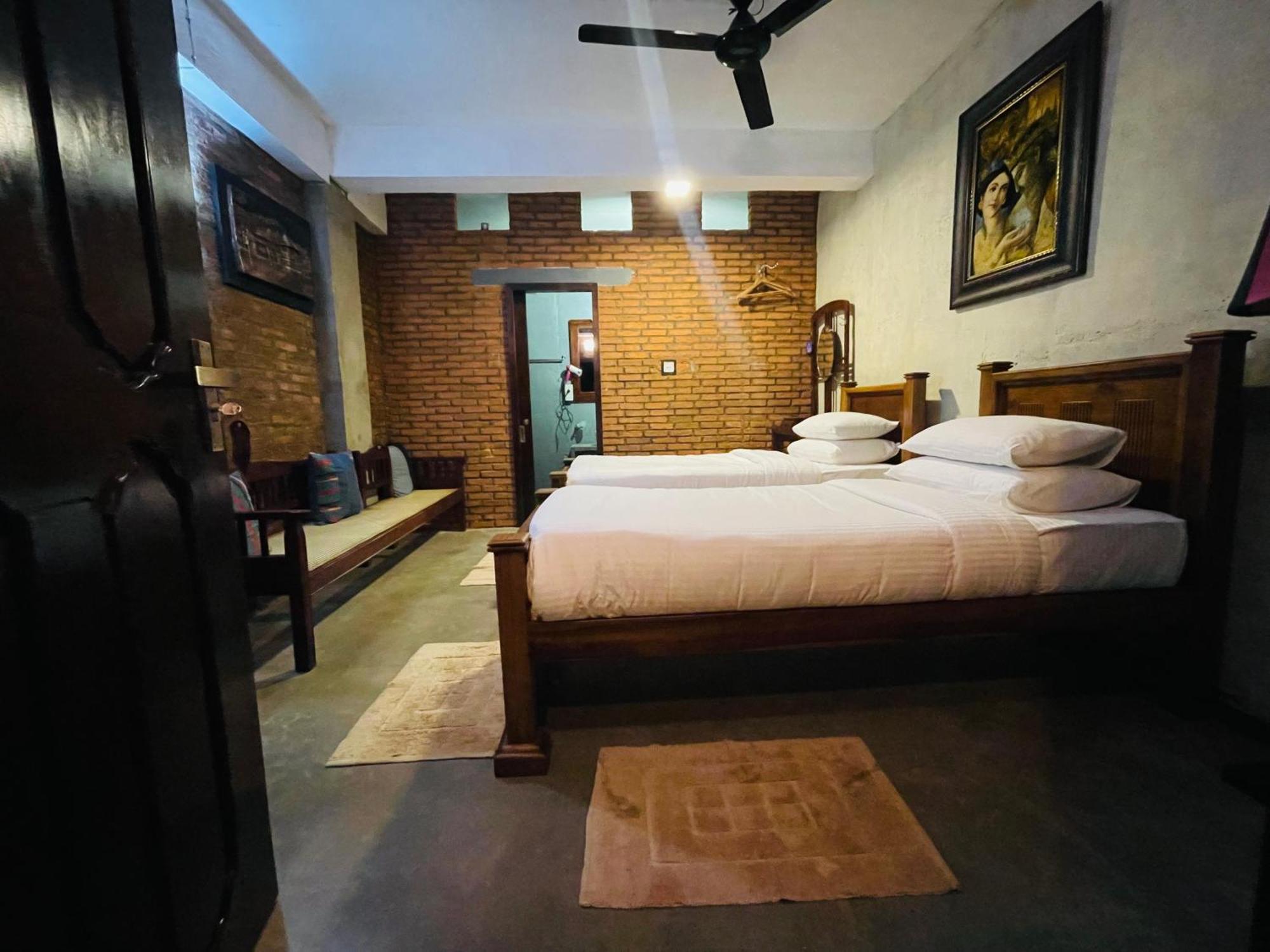 Aayu Hanthana Boutique Hotel 캔디 외부 사진