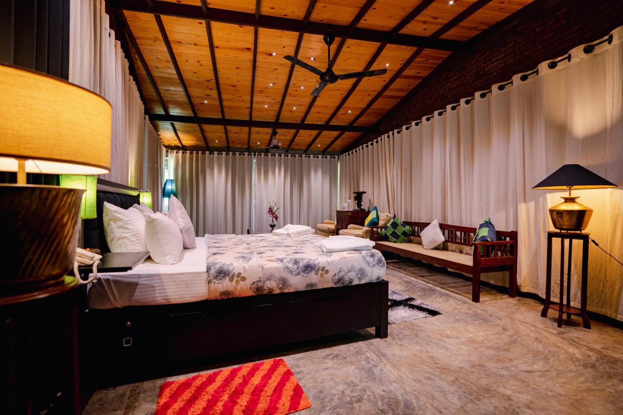 Aayu Hanthana Boutique Hotel 캔디 외부 사진
